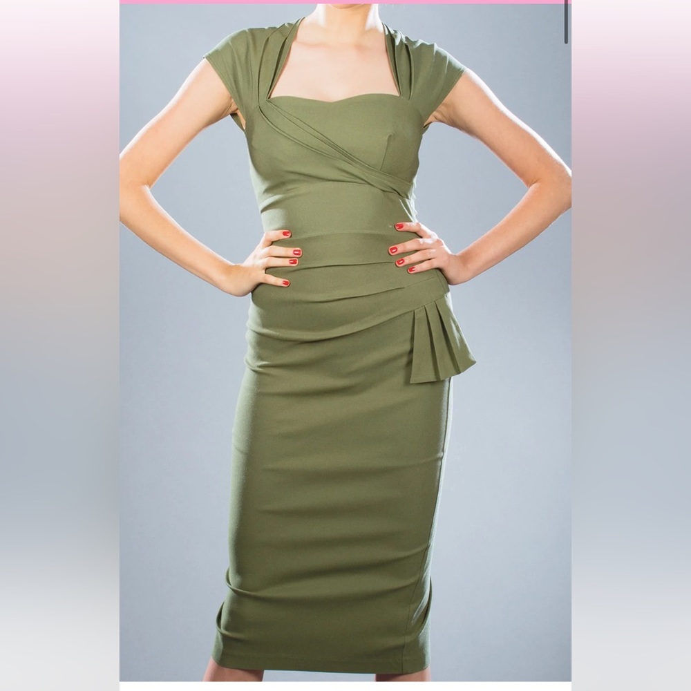 Stop Staring Uma fitted Dress Olive size small